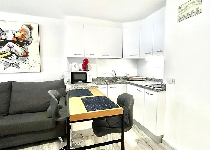 Aparthotel Borinquen Vista Mar Playa de las Americas (Tenerife)